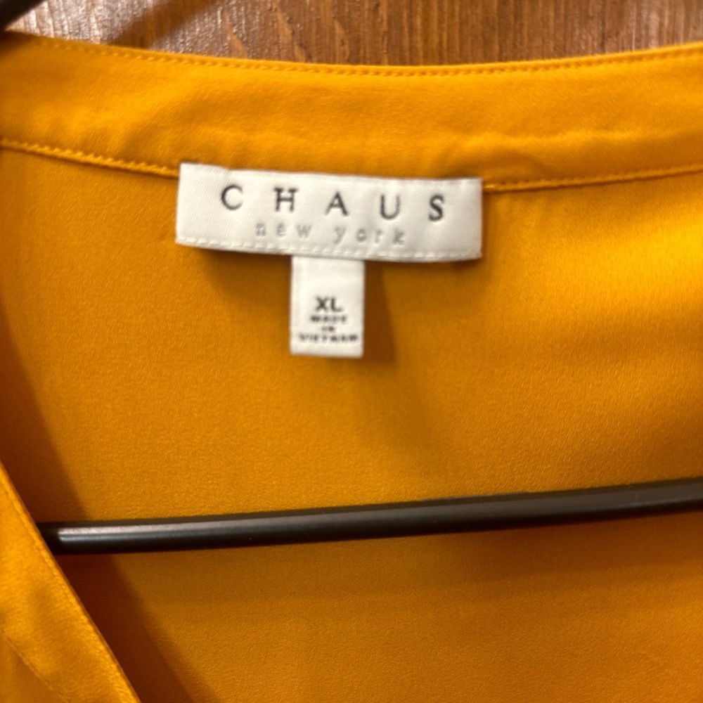 Chaus  New York size xl mustard colored, three-quarter inch sleeves blouse - Picture 2 of 3